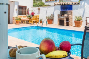 Casa Luna - 16th century traditional spanish village house, Pinos Del Valle